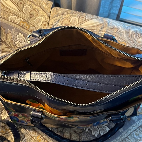 Patricia Nash Multicolor Floral Shoulder Bag - Picture 2 of 5